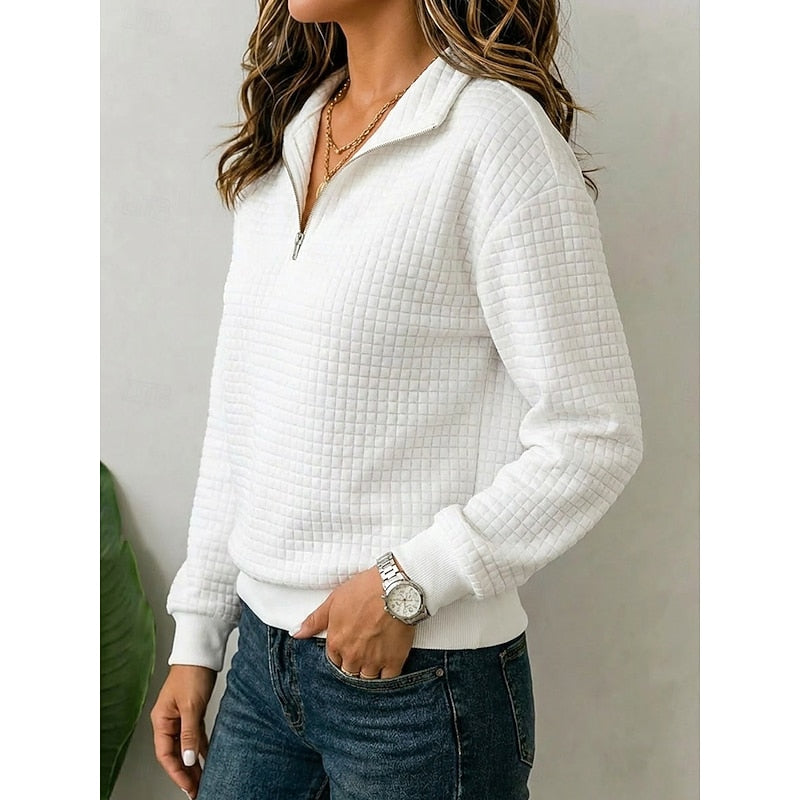 Pull demi-zip femme en maille texturée à col montant 11