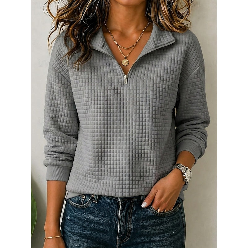 Pull demi-zip femme en maille texturée à col montant 8