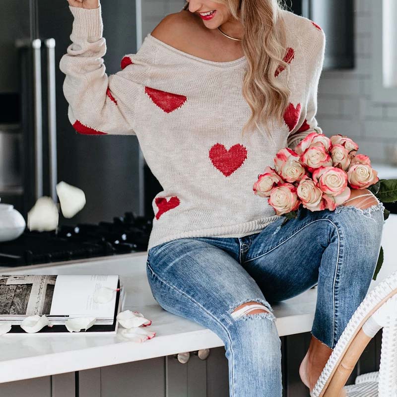 Pull en maille femme à motif coeur col V manches longues 14