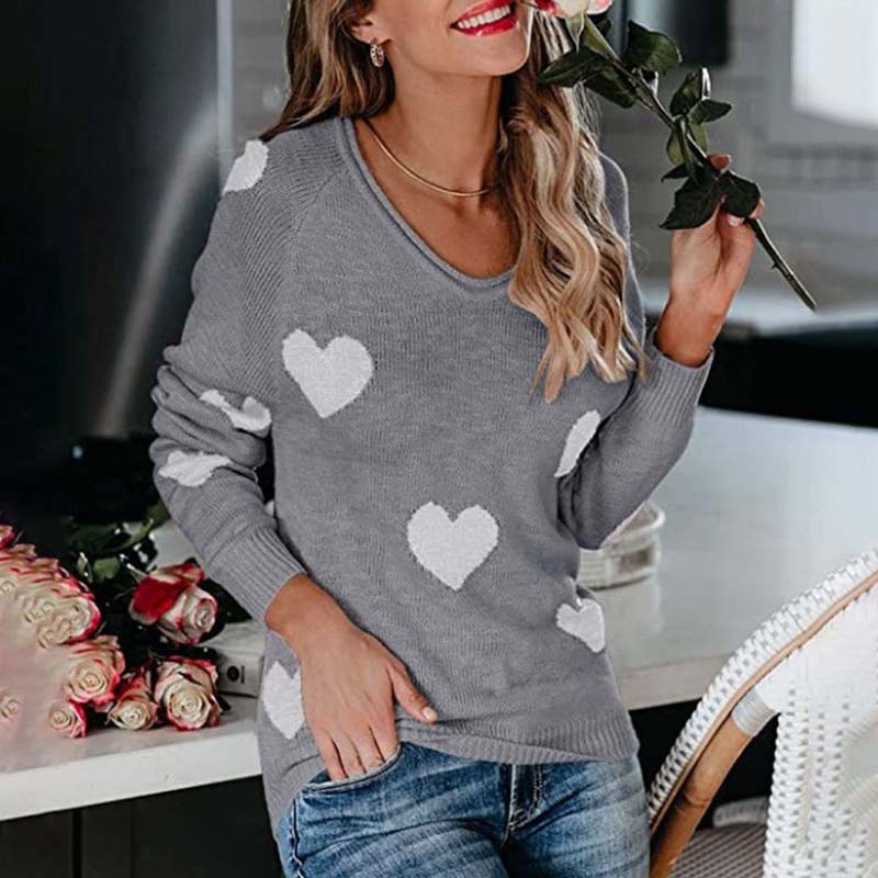 Pull en maille femme à motif coeur col V manches longues 4