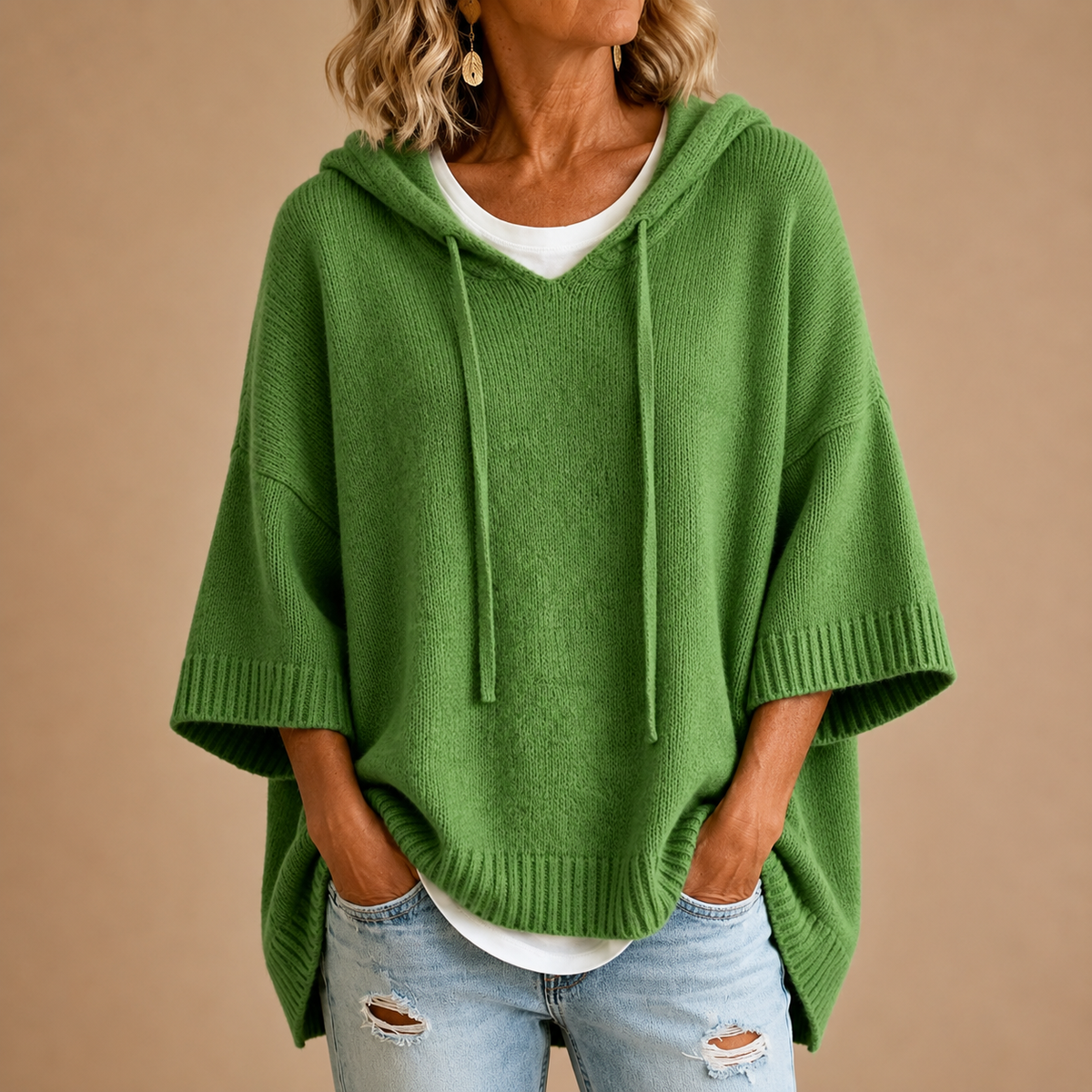 Pull femme à capuche ample en maille 5