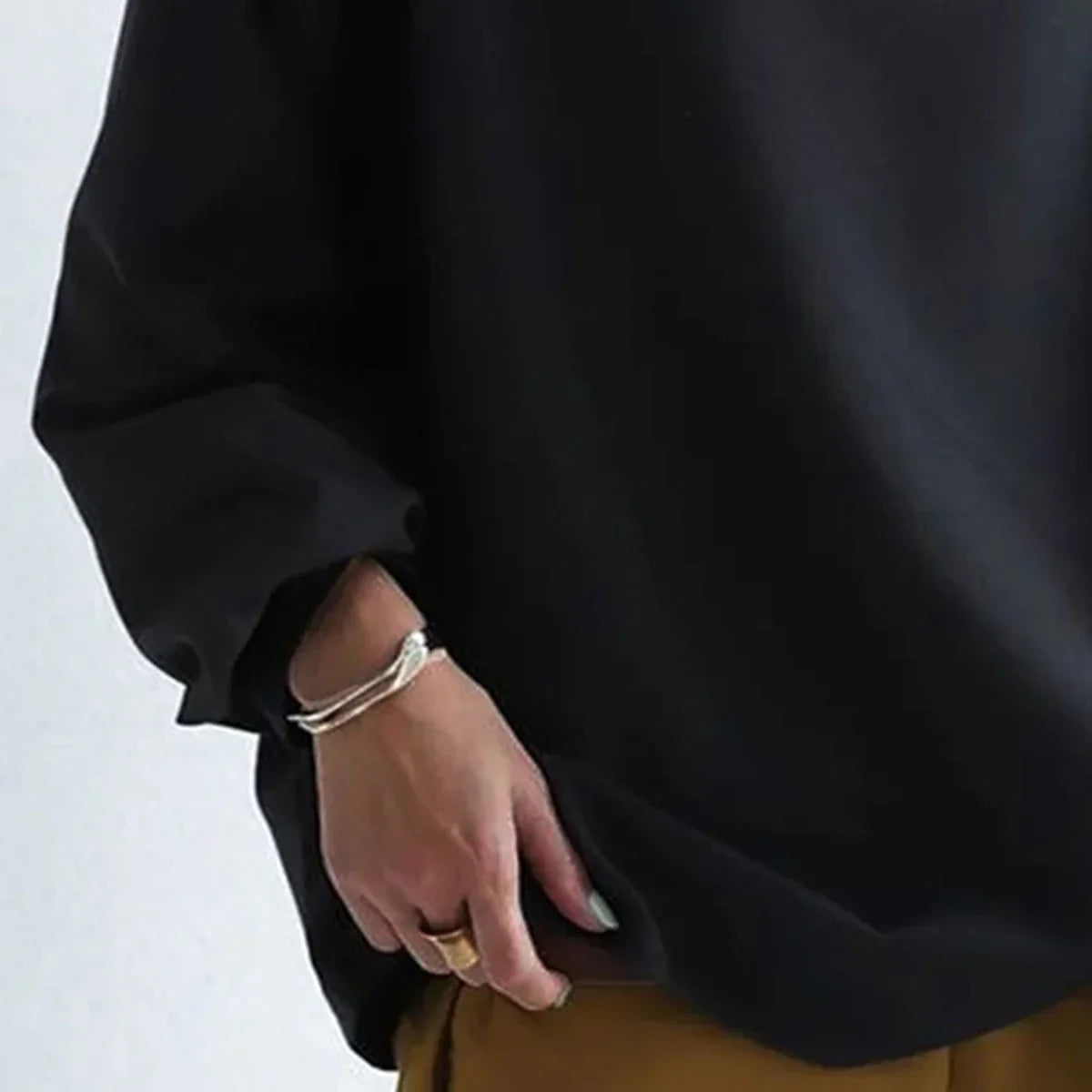 Pull oversize femme à col large coupe ample 6
