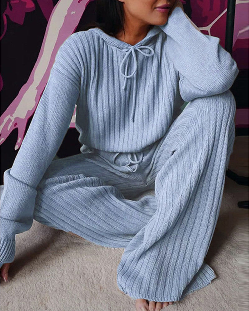 Pyjama femme en maille côtelée à capuche et pantalon large 2