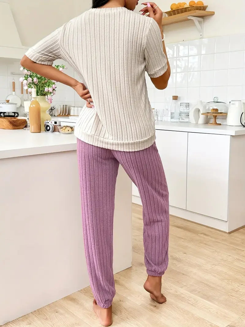 Pyjama femme en maille côtelée à motif cœur et manches courtes 4