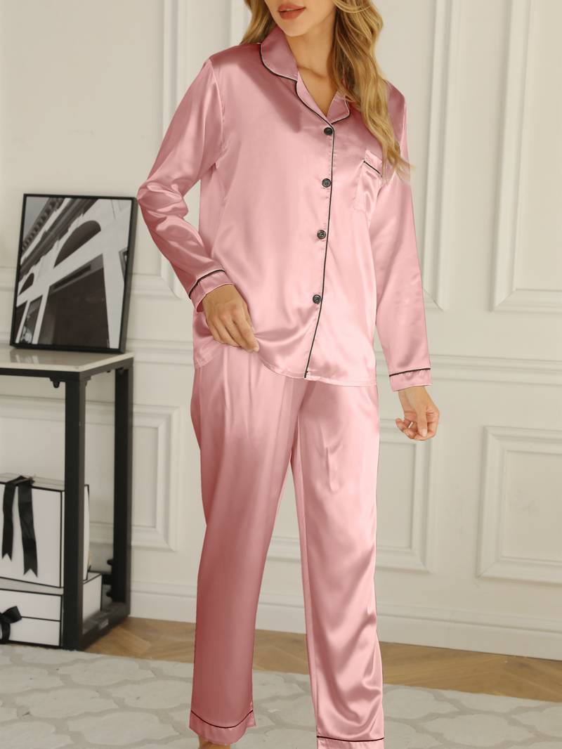 Pyjama femme en satin boutonné à col tailleur et poche poitrine 9