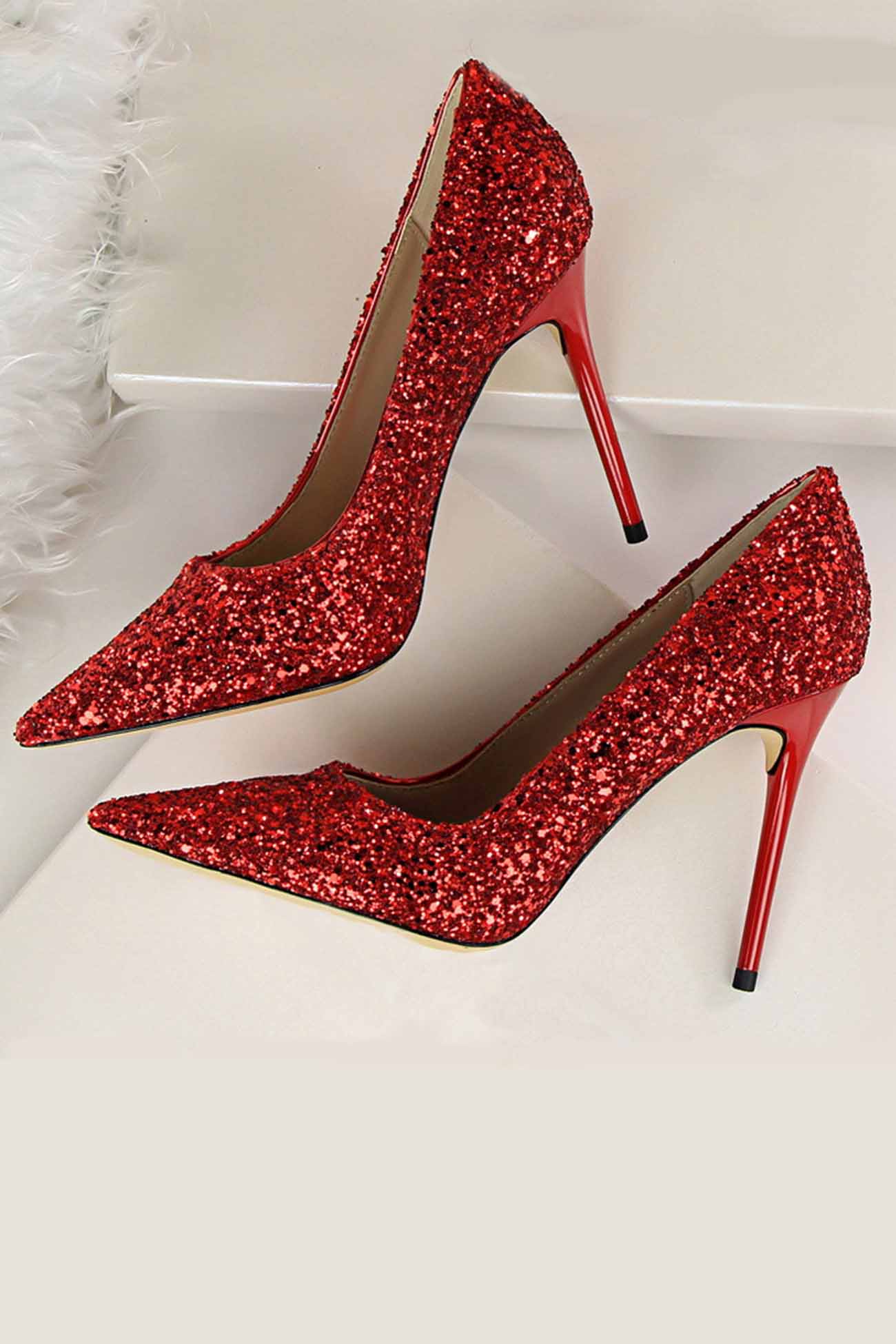 Maud – Escarpins à Sequins et Bout Pointu