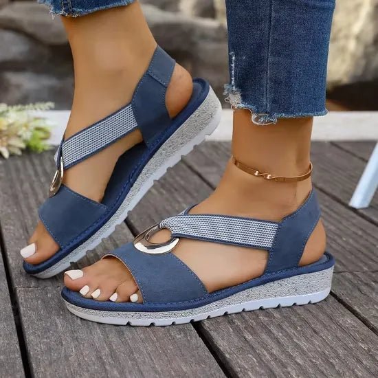 Sandales confortables femme à boucle et semelle souple