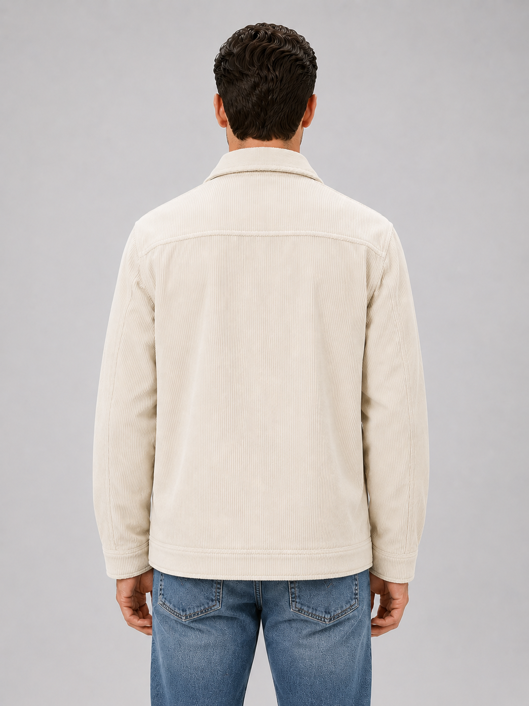 Surchemise en velours côtelé homme boutonnée à col chemise et poches poitrine 5