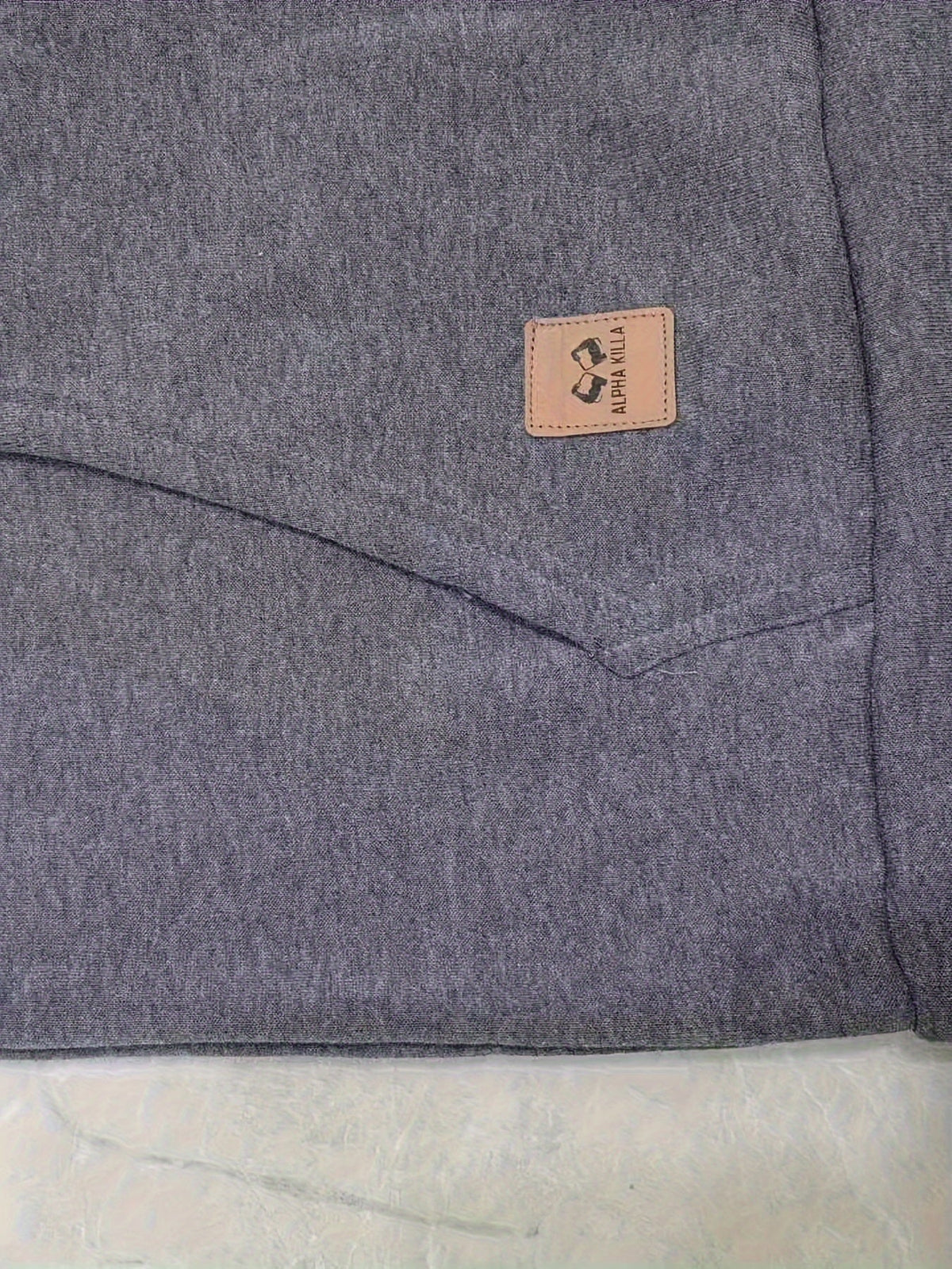Sweat à capuche homme utilitaire demi-zip à poches multiples et manches raglan 20