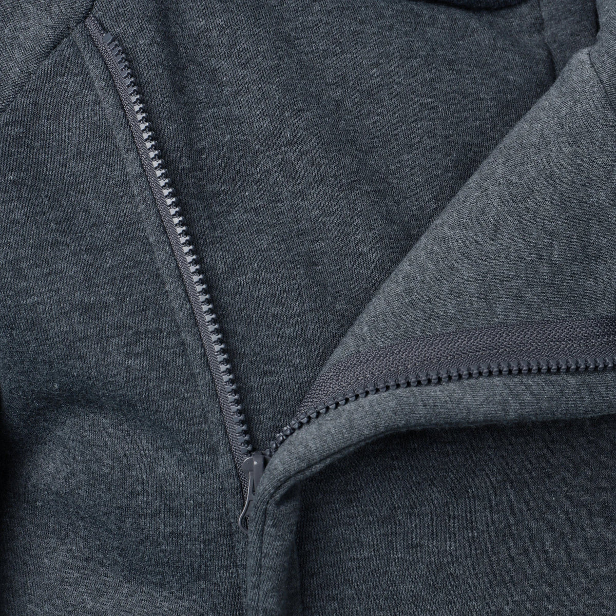 Sweat à capuche zippé homme à poches 5
