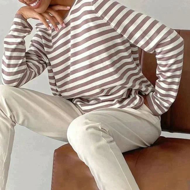 Sweat femme à rayures et coupe décontractée 8