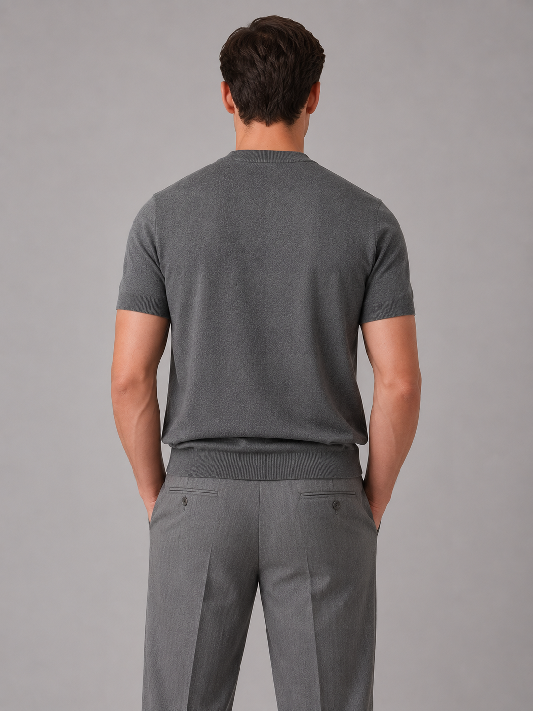 T-shirt homme en maille fine à col rond et manches courtes coupe droite 5