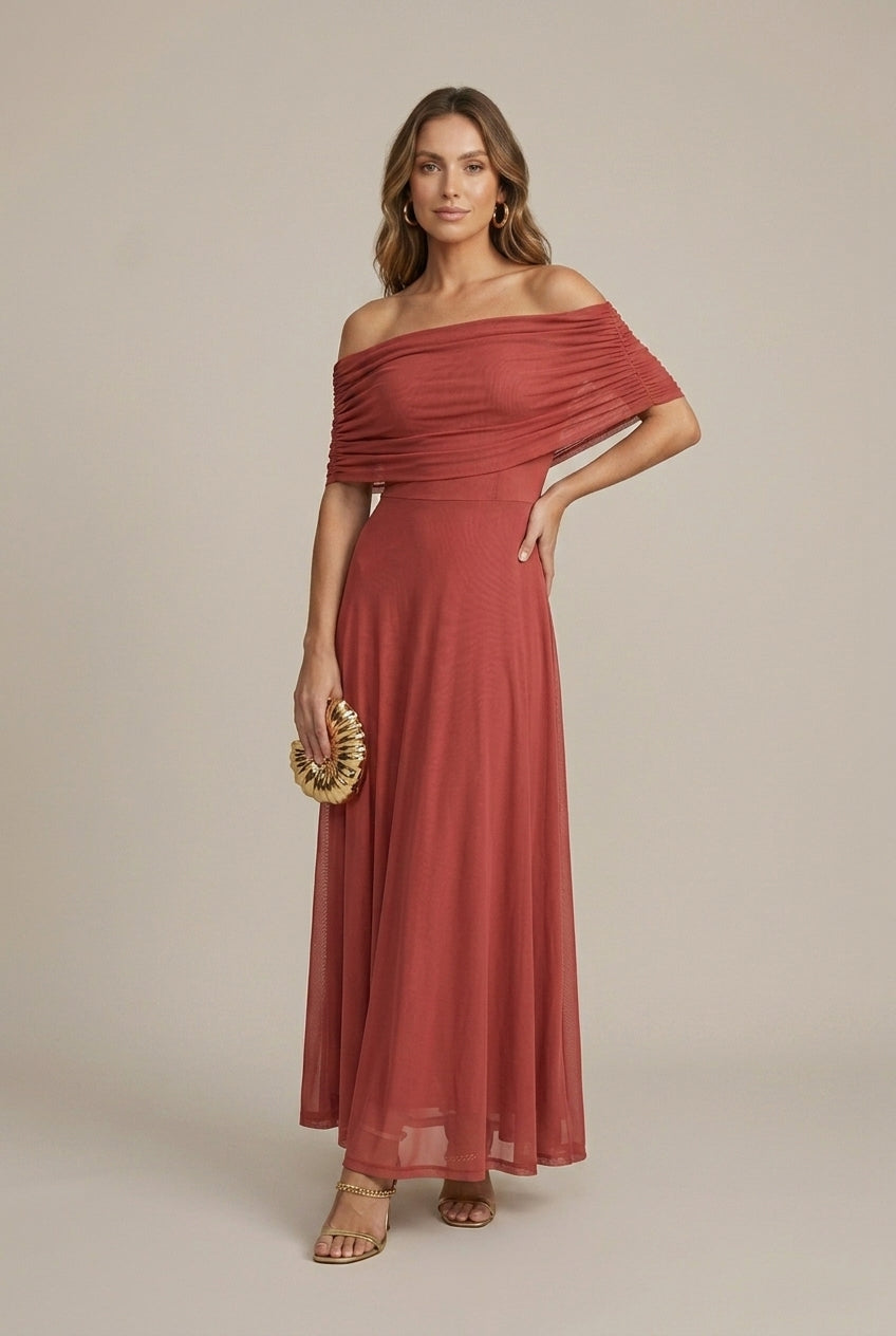 Eugénie – Robe maxi en mesh à épaules dénudées et volants femme