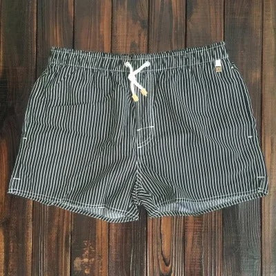 Short de bain homme à rayures – style estival et confort tout au long de la journée