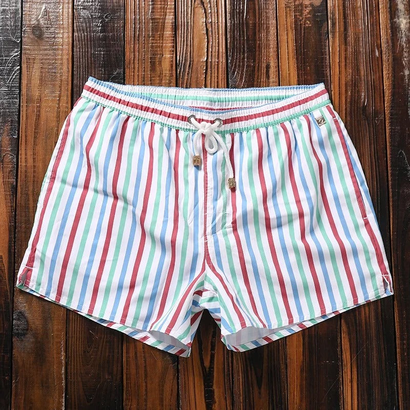 Short de bain homme à rayures – style estival et confort tout au long de la journée
