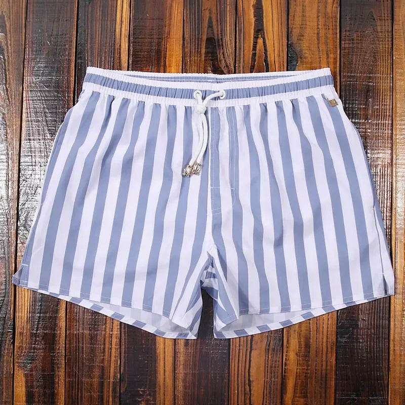 Short de bain homme à rayures – style estival et confort tout au long de la journée