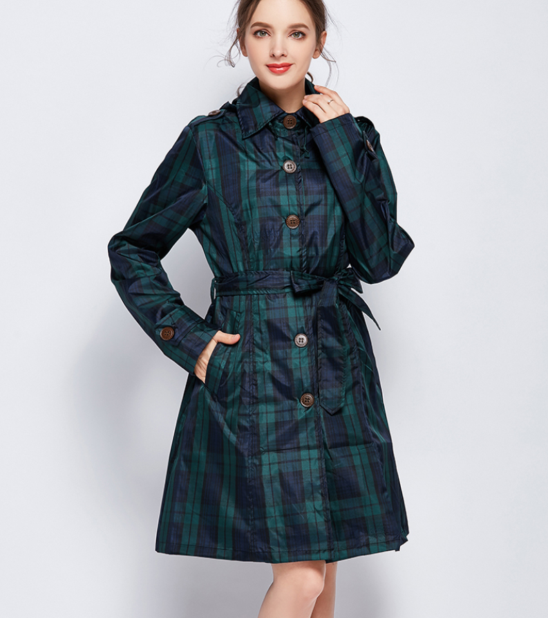 Veste de pluie femme à carreaux à capuche avec ceinture et longueur genou 1