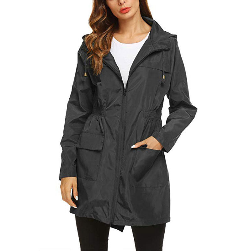 Veste de pluie femme déperlante et coupe-vent à capuche avec cordon à la taille 2