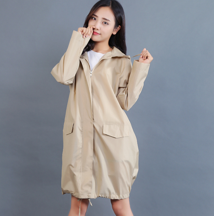 Veste de pluie femme imperméable et coupe-vent mi-longue à capuche boutonnée 3