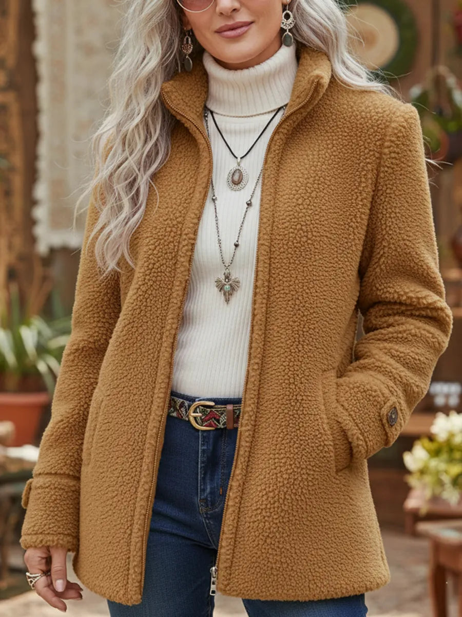 Veste polaire femme mi-longue à col montant et fermeture zippée 3